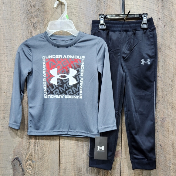 🆕️ Under Armour Tee & Joggers